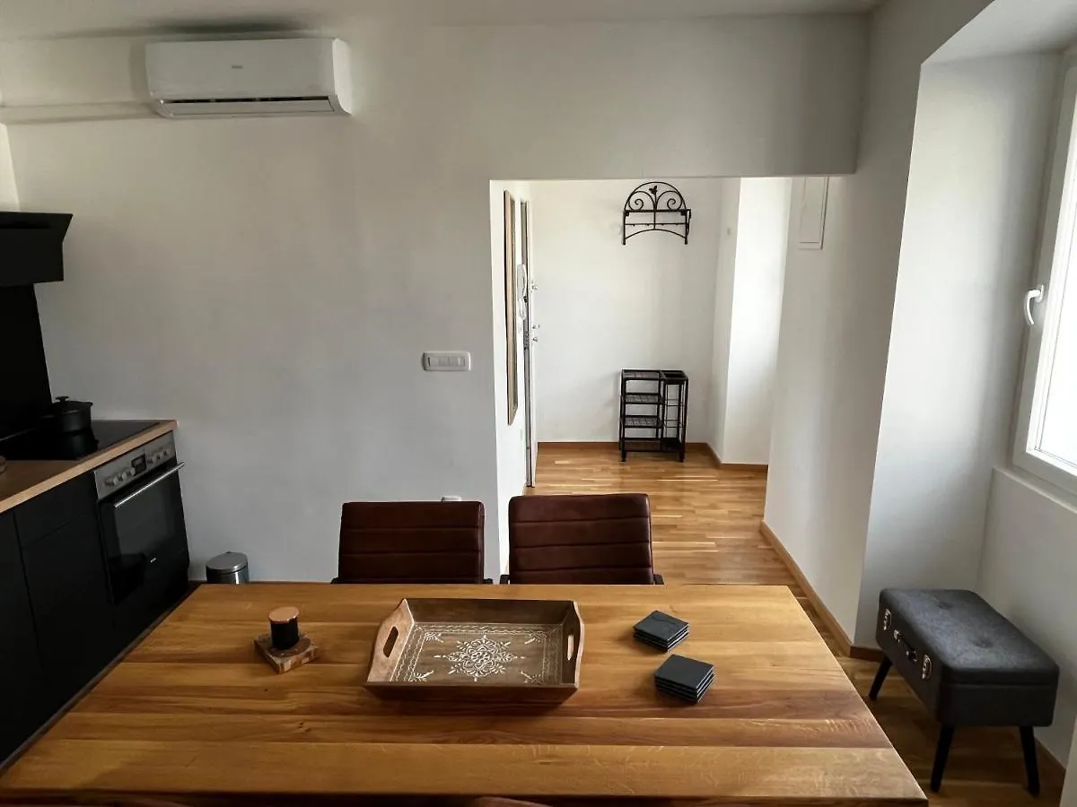 Apartament Domus Nostrae-Pula  Pula